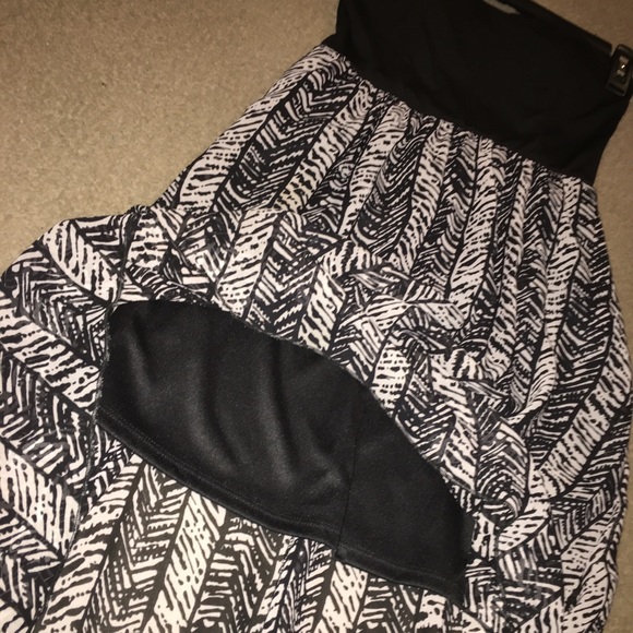 Black & White High Low Dress - Picture 4 of 6